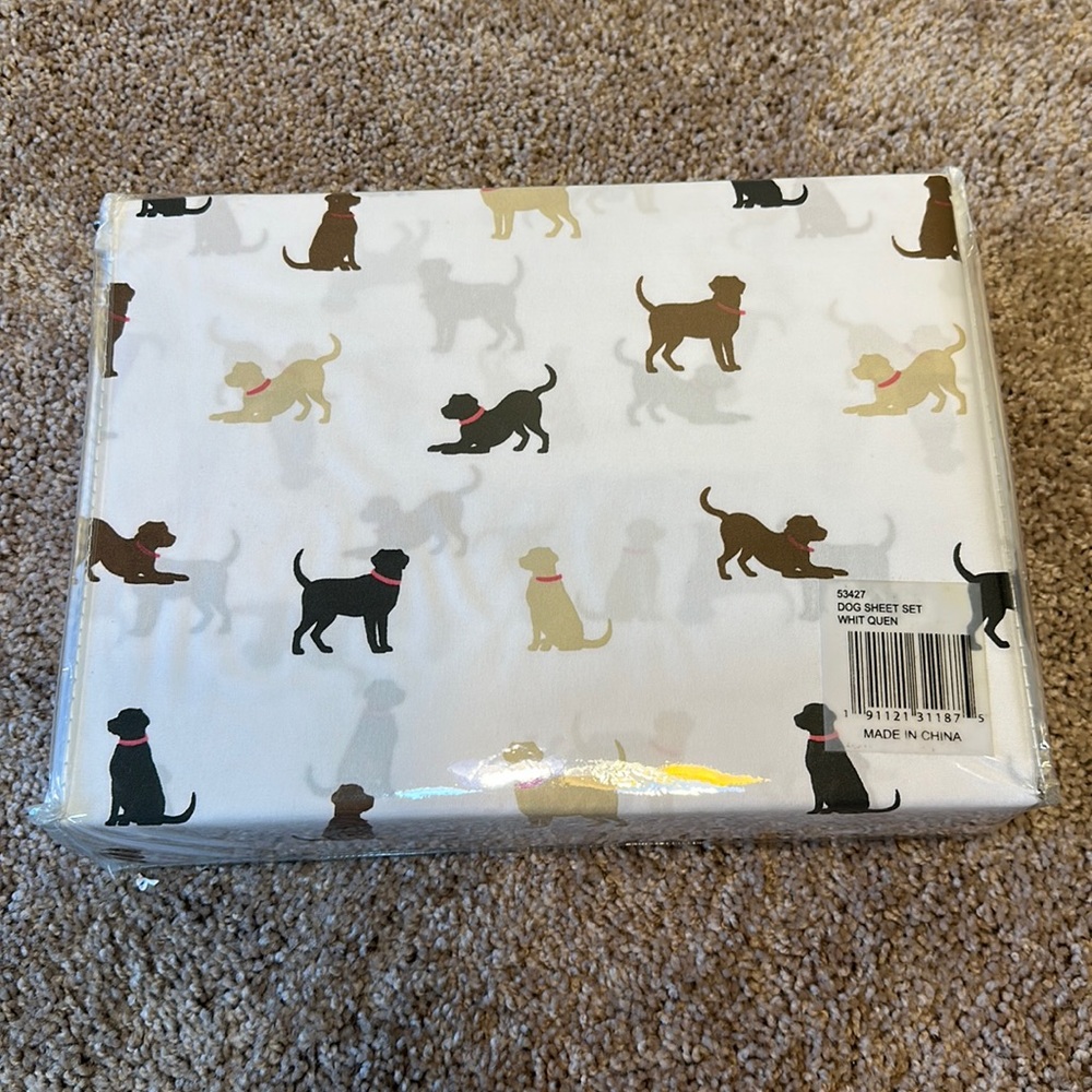Dog sheet set. Brand new. Queen size set. Microfiber material is very so…